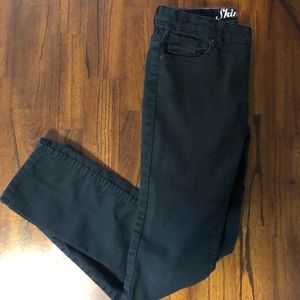 Black Skinny Jeans